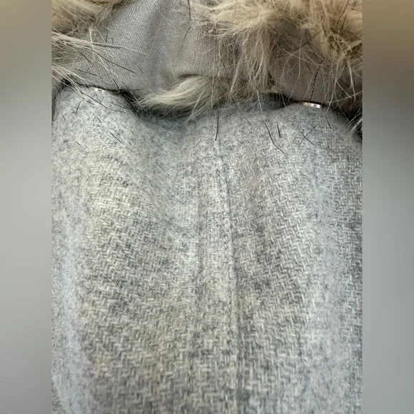 J. Crew Gray and Silver Puffer Coat with Faux Fur Collar - Picture 4 of 8